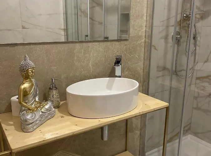 Frühstückspension Fimabechi 3*